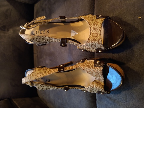 Guess Shoes - GUESS BROWN STILETTO HEALS - SLING BACK - CUTE - SIZE 5.5